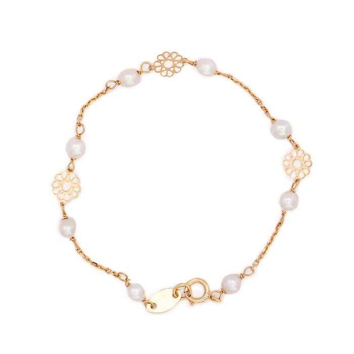 Pearls and flowers gold chain bracelet