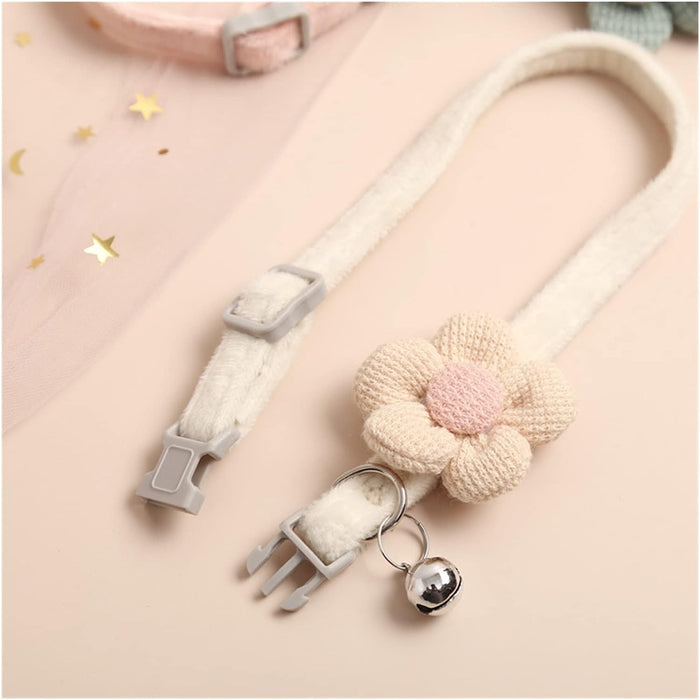 Cozy Blossom Plush Collar (Available colors - White & Green)