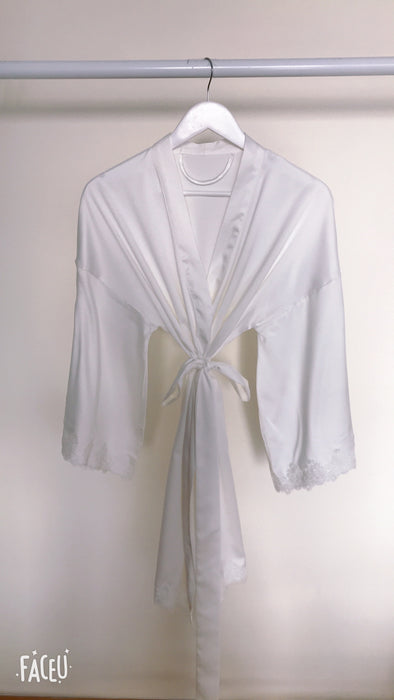Short bride robe