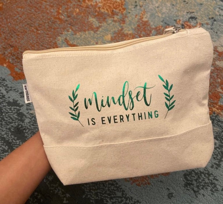 CANVAS POUCH - Mindset is everything