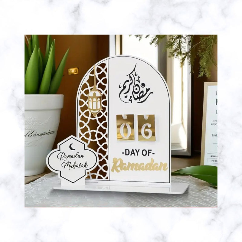 Acrylic Ramadan Countdown Calendar – Elegant Golden Day Tracker | Ramadhan | Islamic Gift