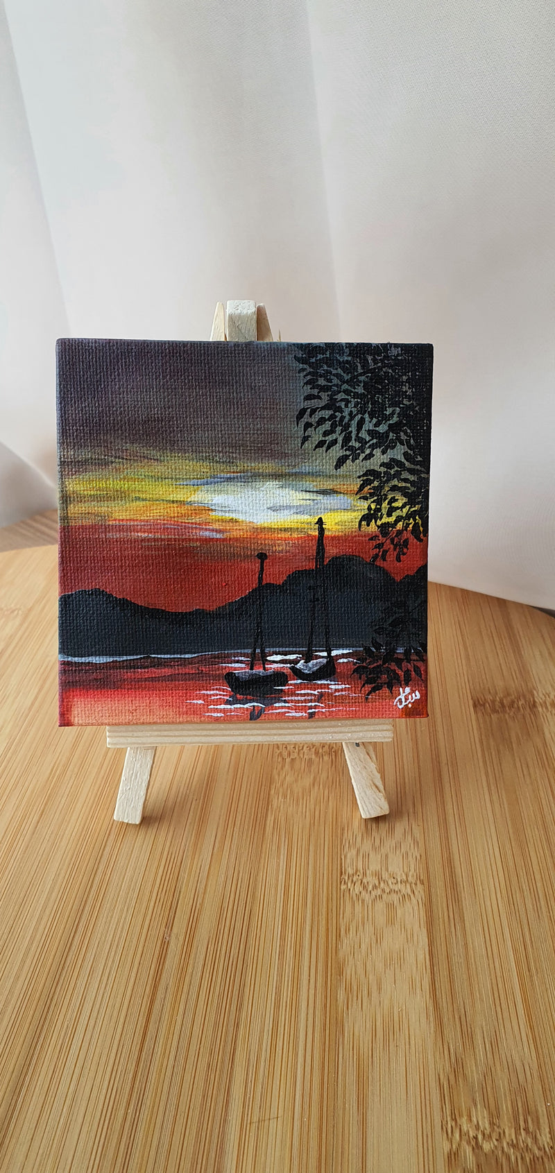 By the sea - Catchy Canvas