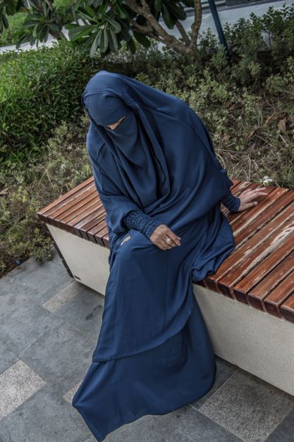 Navy Blue 3 Piece Jilbab Elastic Sleeves