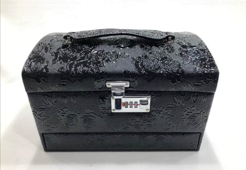 Sandooq Al Turath, Luxury Jewelry Case